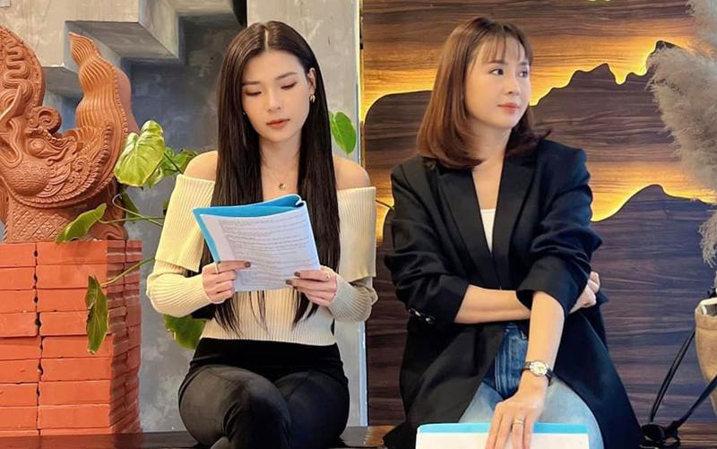 ‘Thấy Hồng Diễm là tắt tivi’