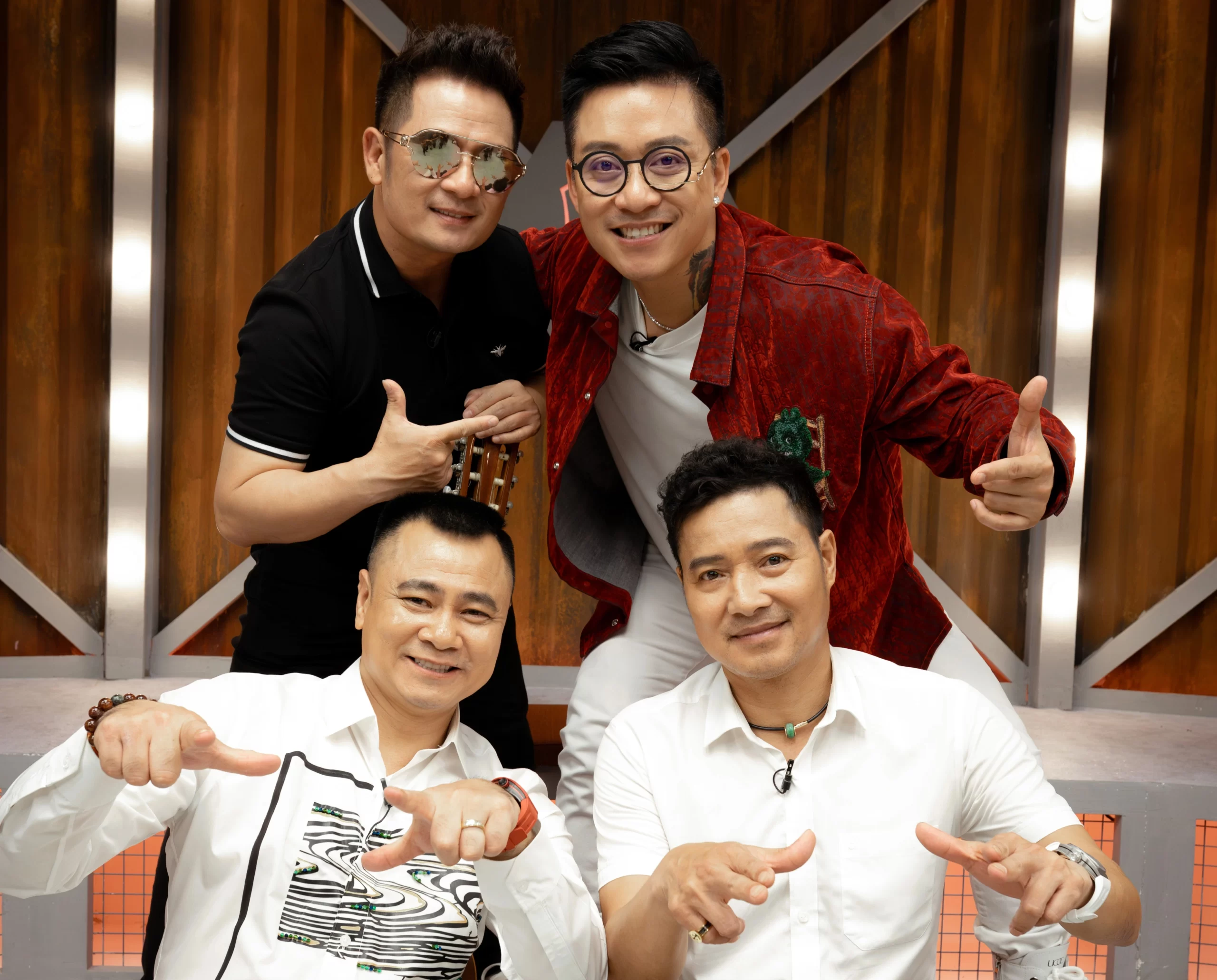 Ai thay đổi Tự Long, Tiến Luật và các anh tài?