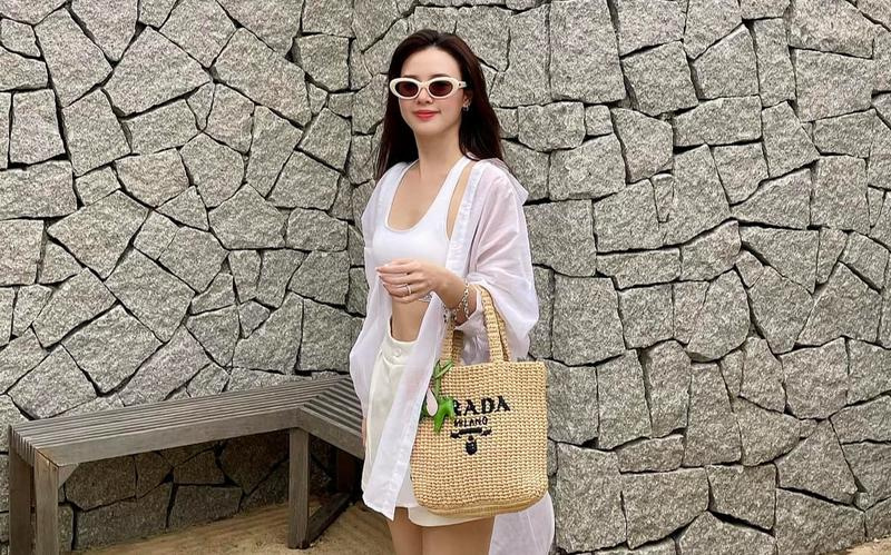 Midu ‘quên’ nhẫn cưới: Vì sao nhiều người nổi tiếng không đeo nhẫn sau khi kết hôn?