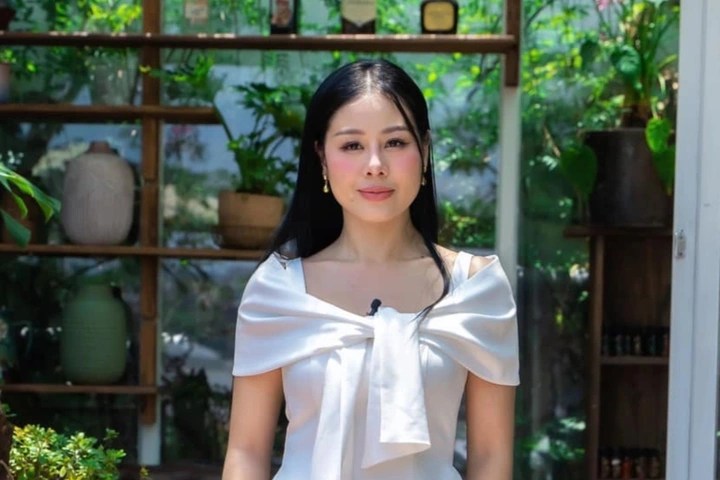 Nam Thư tiếp tục có động thái khó hiểu giữa scandal giật chồng