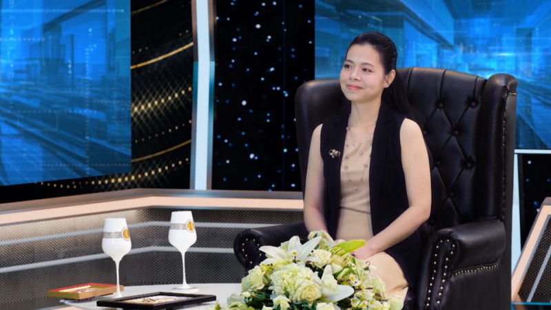 Ngọc Quỳnh – Người tiên phong đưa nghệ thuật tranh gạo ra thị trường trong và ngoài nước