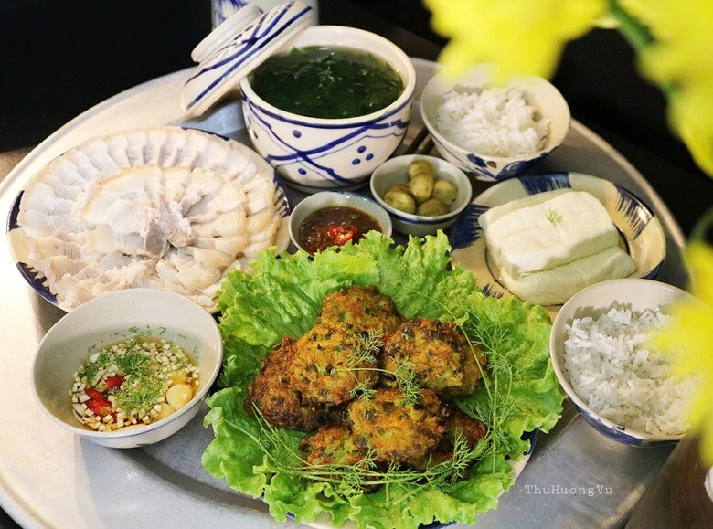 Hôm nay nấu gì: Ngày nắng nóng ăn đơn giản mà ngon