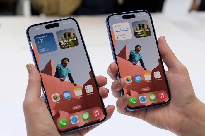 iPhone 16 gây thất vọng vì màn hình ‘lạc hậu’