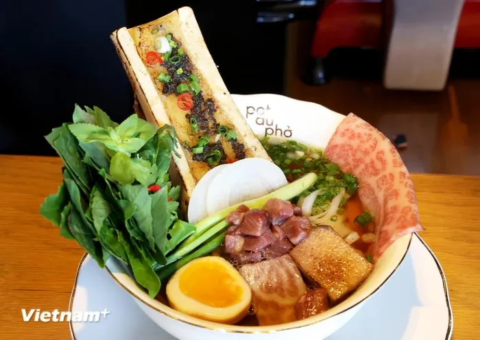 Mô hình quán bar phở đầu tiên ở Thành phố Hồ Chí Minh