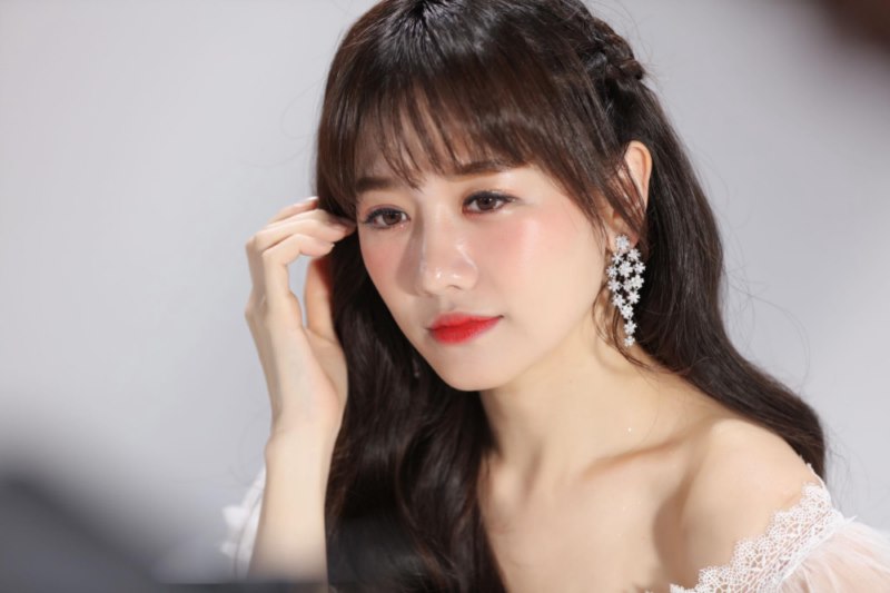 Hari Won và loạt sao Việt xót xa trước vụ việc ở mái ấm đang gây sốc