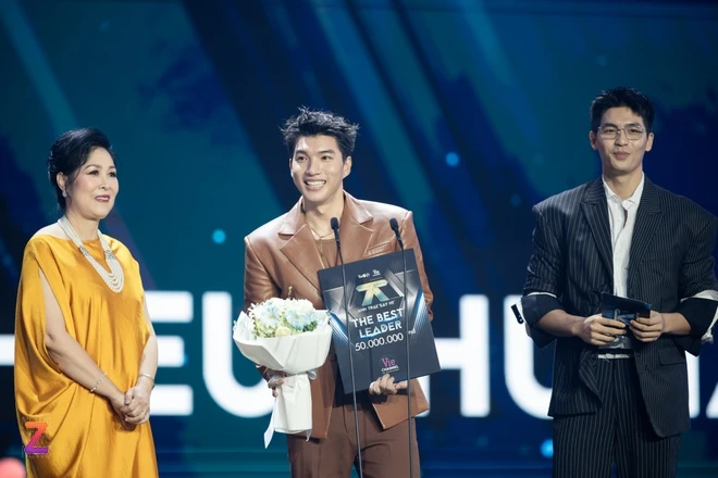 HIEUTHUHAI hết ‘đẹp trai rap dở’