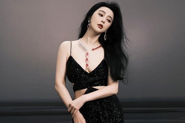 Hé lộ lý do loạt sao Hoa ngữ bị phong sát