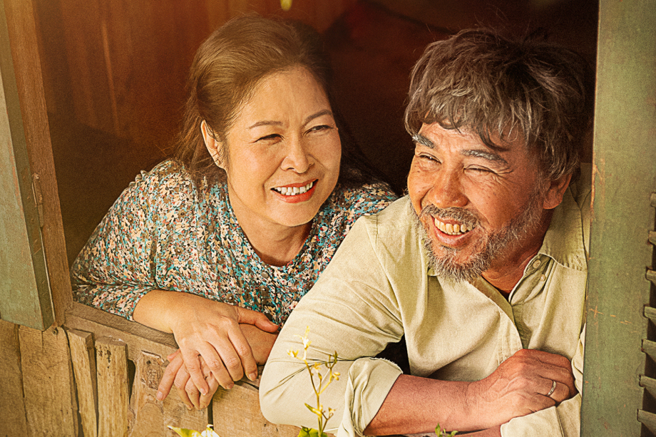 Vì sao phim có Hoài Linh đạt doanh thu gấp đôi phim Quyền Linh?