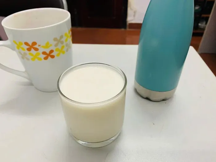 Sữa nguyên chất so với sữa tách béo: Loại sữa nào tốt hơn cho sức khỏe của bạn?