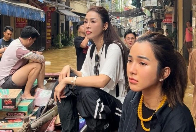 ‘Hồ sơ phông bạt’: Người bơi thuyền sợ nước ngập gối, người ngại sao kê