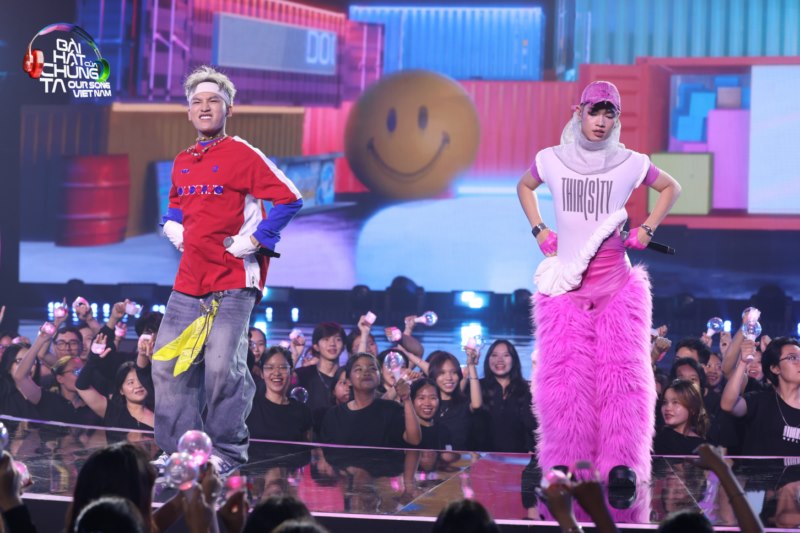 Màn trình diễn của 2 Anh Trai bị phá hỏng vì 1 lý do, khán giả xem như muốn “tiền đình”