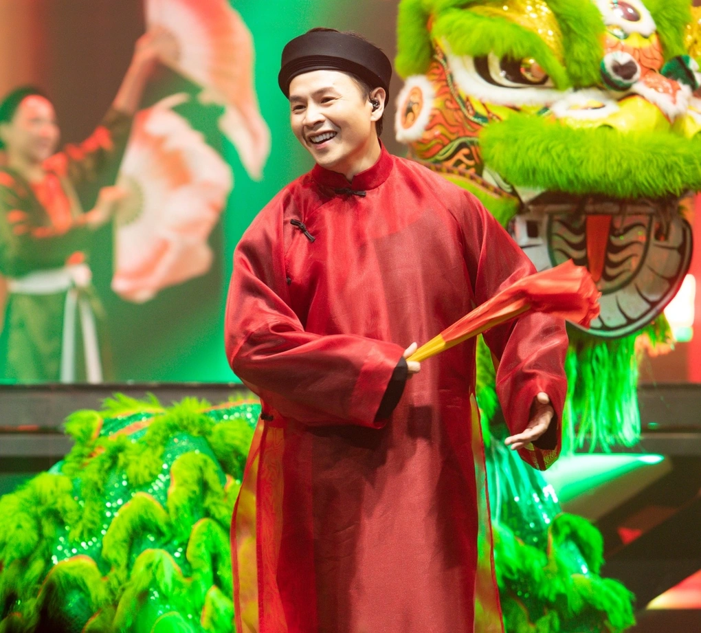 Rapper Binz bị bóc phốt ‘ăn cắp vặt’