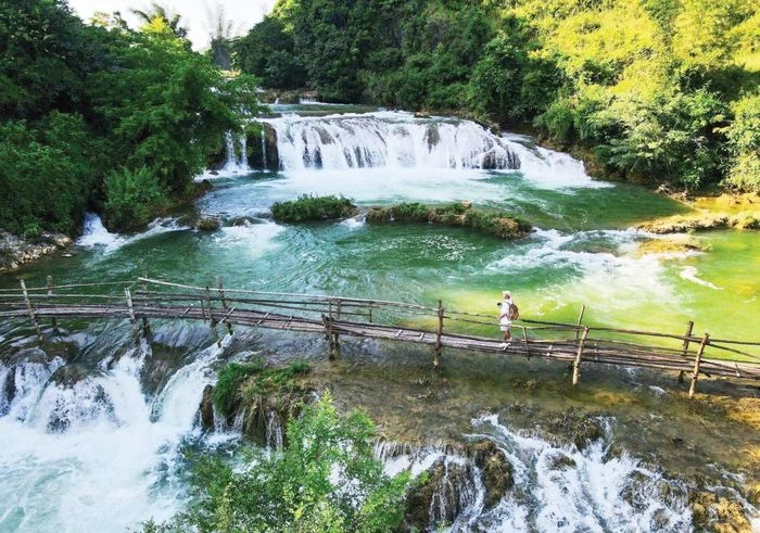 Non nước Cao Bằng qua những bộ phim truyền hình