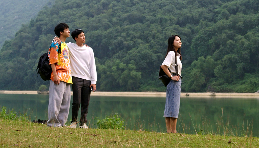 ‘Đi giữa trời rực rỡ’ kết thúc lãng xẹt, gây thất vọng