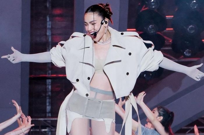 Tránh hớ hênh như Hồ Ngọc Hà