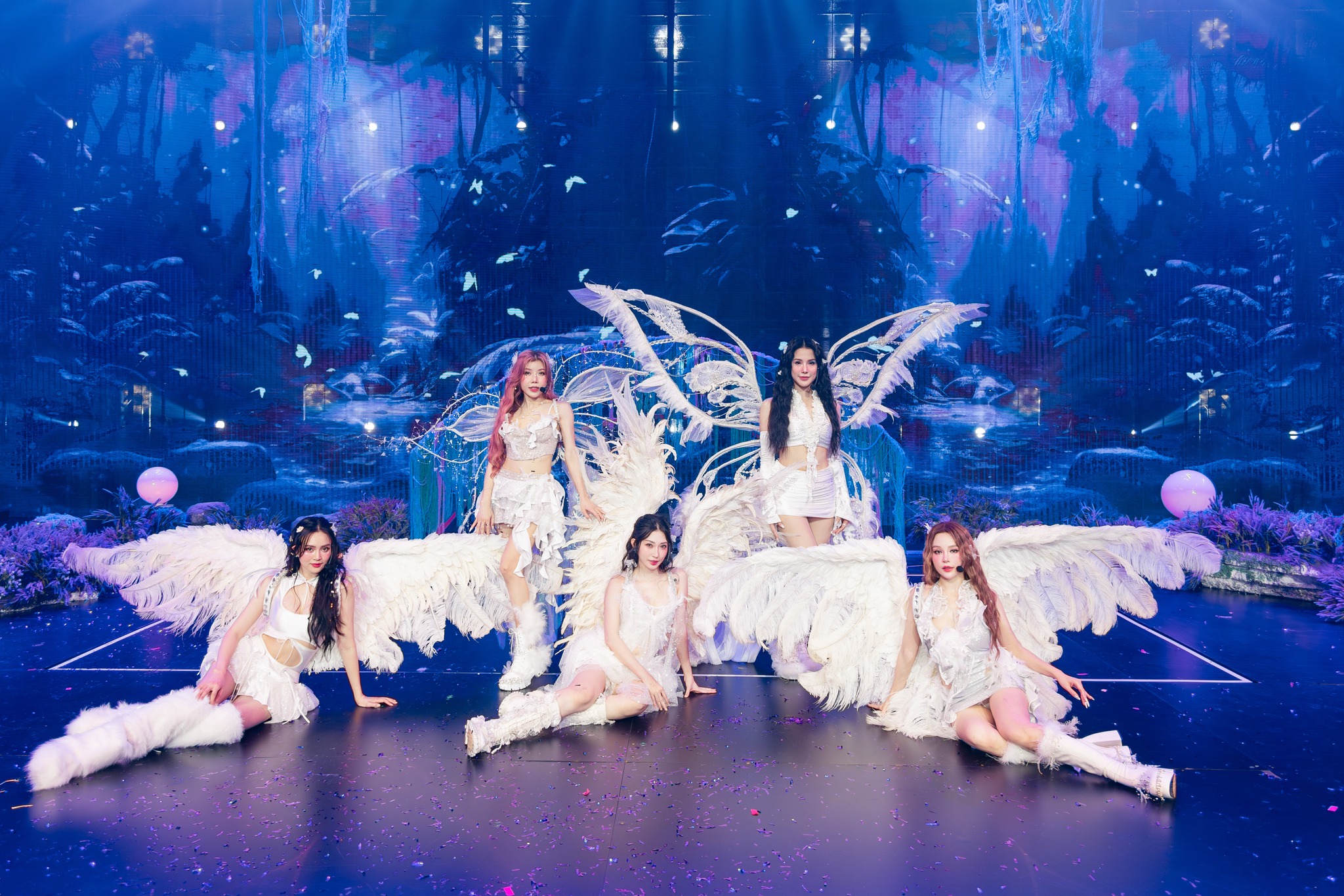 Tranh luận việc Ninh Dương Lan Ngọc hát nhép