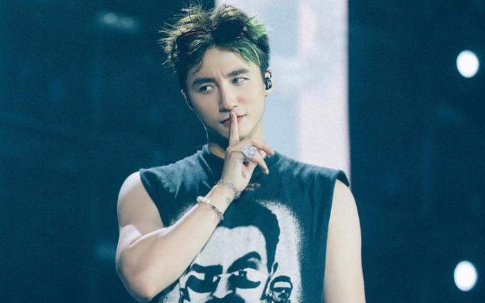 Rủi ro từ trào lưu đeo lens một bên mắt như Sơn Tùng M-TP