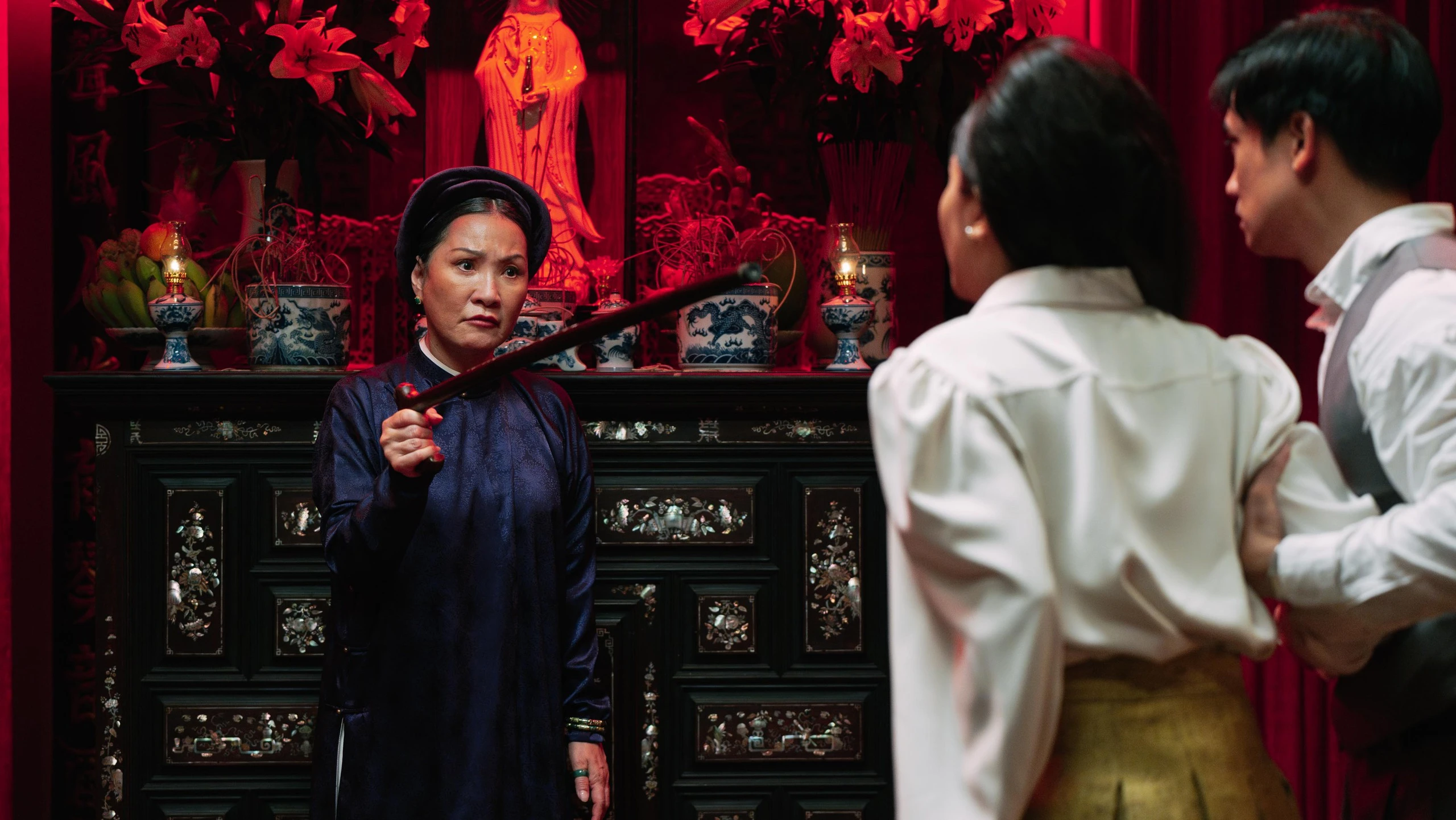 Linh Miêu: Xem phim kinh dị nhưng không thấy sợ, chỉ thấy buồn cười!