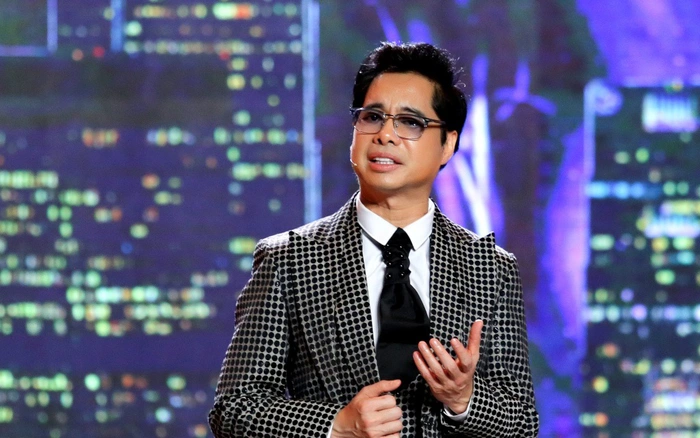 Danh ca Ngọc Sơn: Từ “ông hoàng nhạc sến” đến chủ nhân những bài hát sôi động