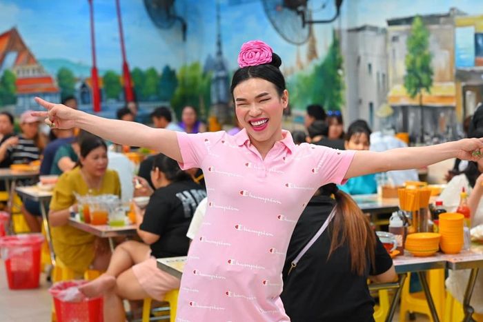 Gỏi đu đủ Ty Thy không còn ‘vỡ trận’ khi khai trương lần 4