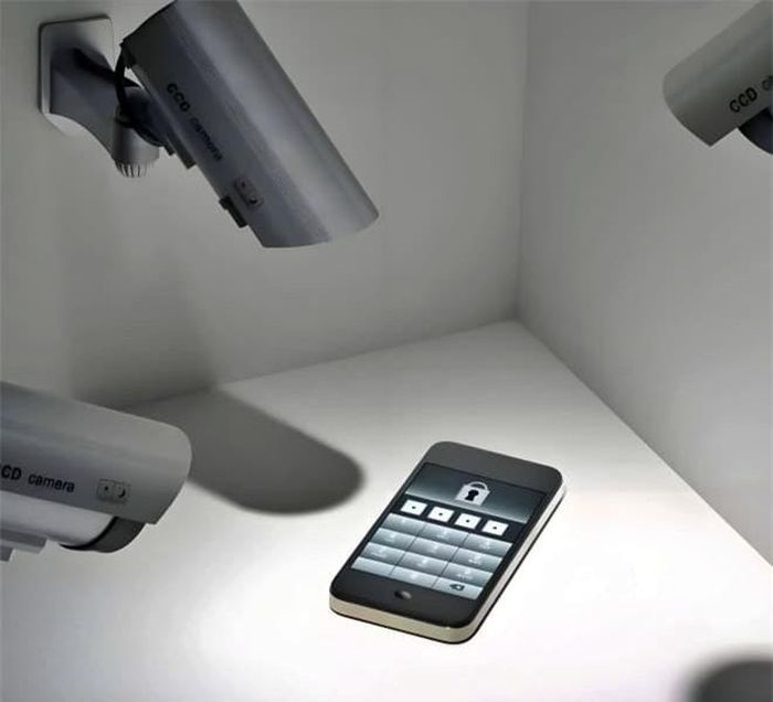 Điện thoại của bạn có xuất hiện 10 trường hợp sau đây không? Nếu có, bạn đang bị nghe lén!