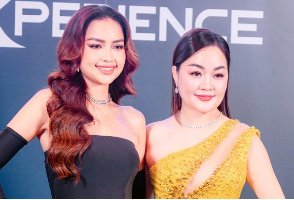 Hoa hậu Hoàng Thanh Nga đọ dáng cạnh Ngọc Châu