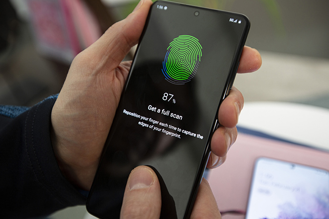 Tại sao nên dừng sử dụng vân tay để mở khóa điện thoại ngay?
