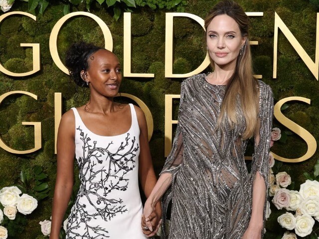 Angelina Jolie được ví như nữ thần