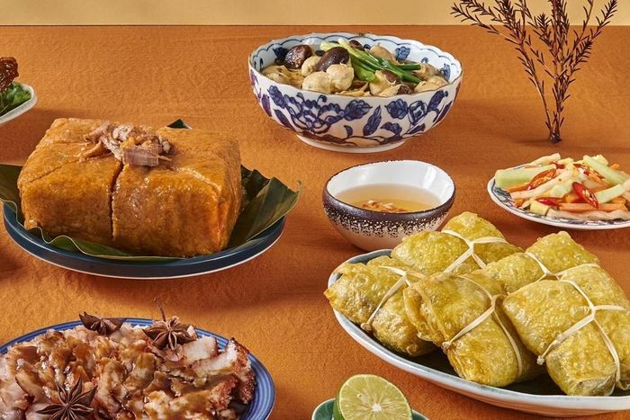 Canh măng đóng gói, thịt kho cấp đông đắt hàng sát Tết