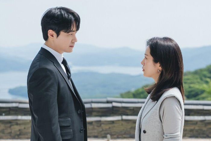 Cảnh hôn khiến khán giả phát điên