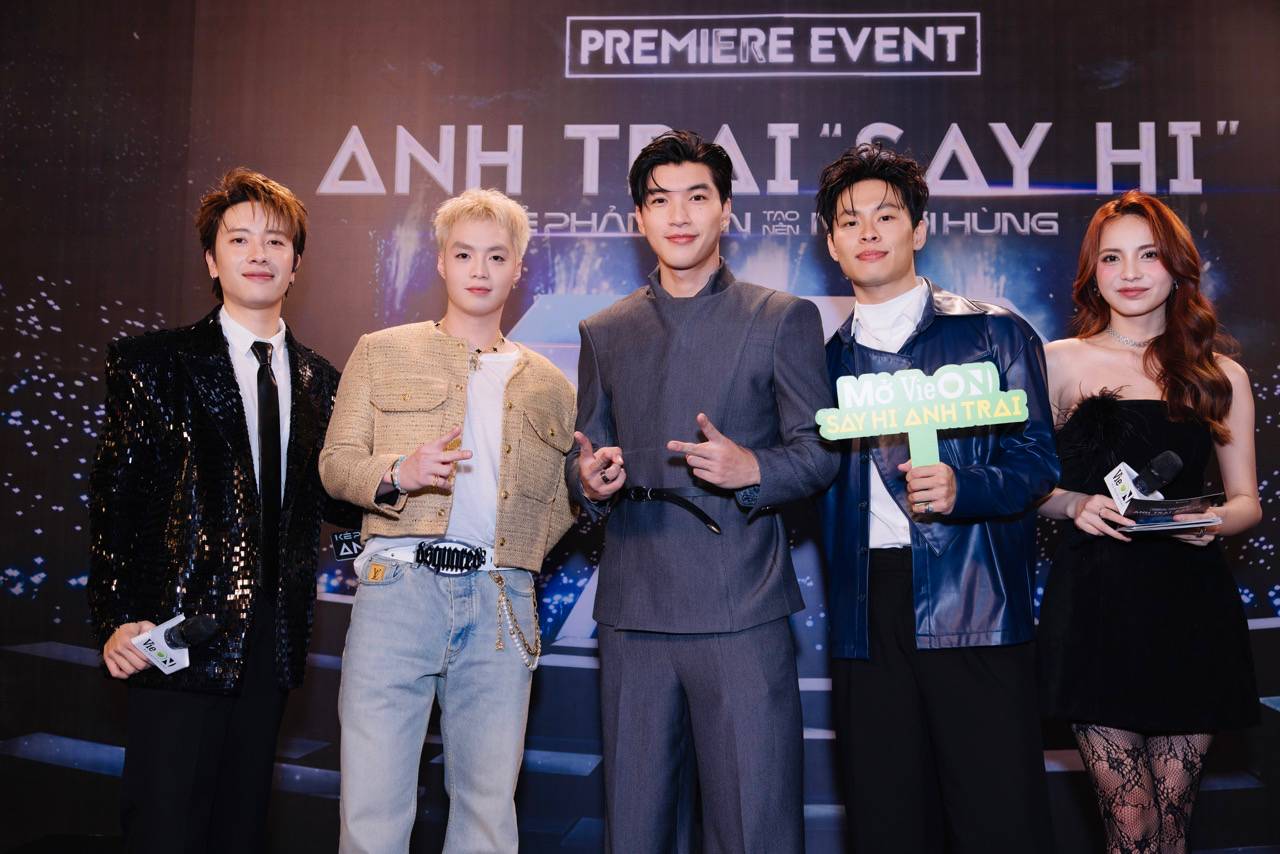 Người bị bỏ rơi trong phim tài liệu ‘Anh trai say hi’