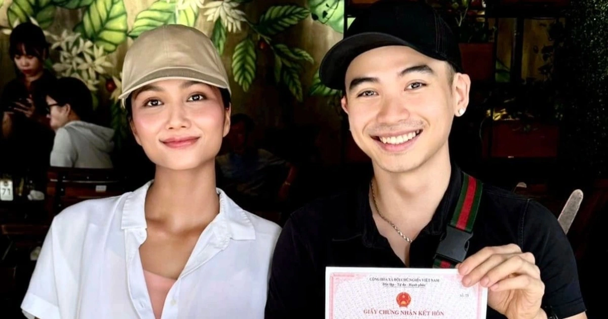 Lý do H’Hen Niê chặn chồng trên mạng xã hội dù thông báo đã đăng ký kết hôn