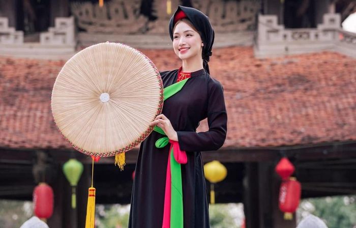 Hòa Minzy thông minh khi chơi lớn