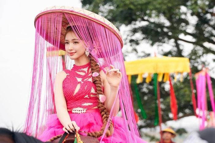 Thấy gì từ cơn sốt Bắc Bling, Trống Cơm?