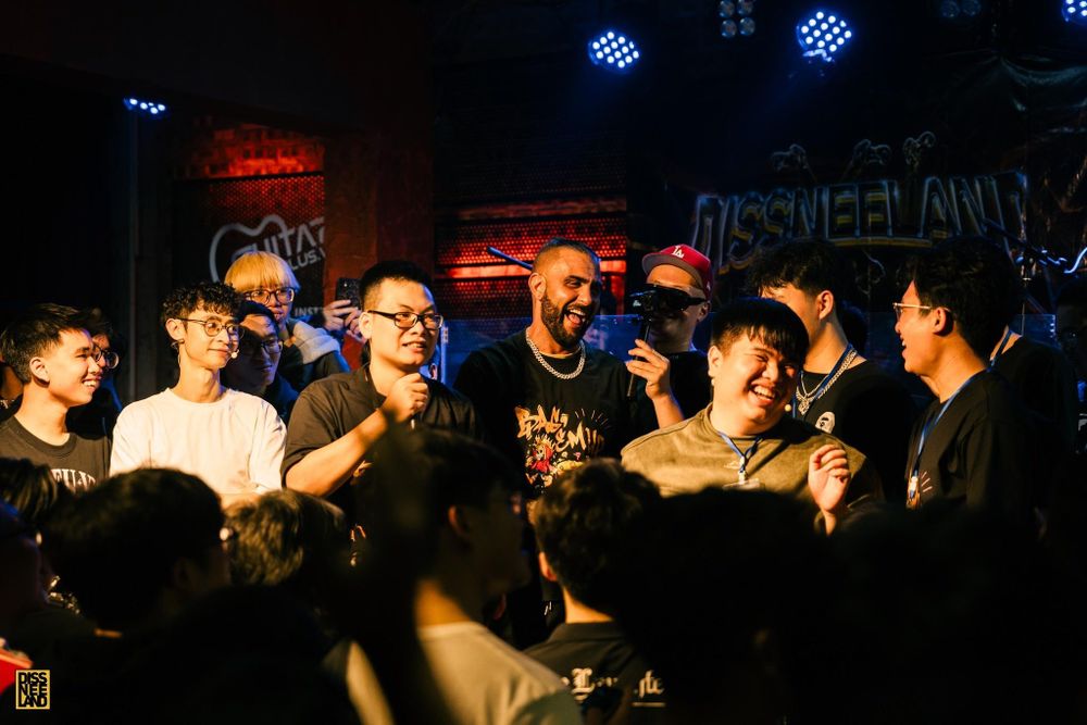 Loạt rapper hát bài lời lẽ thô tục: Nhạc rap hay ‘rác’?