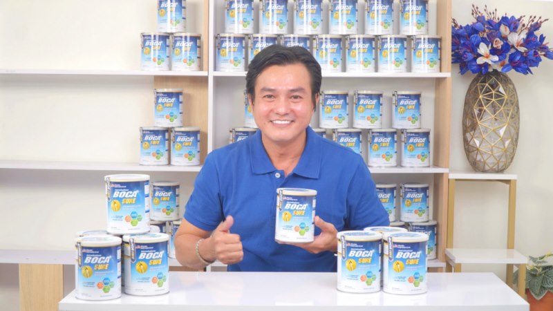 Cao Minh Đạt quảng cáo sữa non ‘mất ngủ cỡ nào cũng sẽ hết’