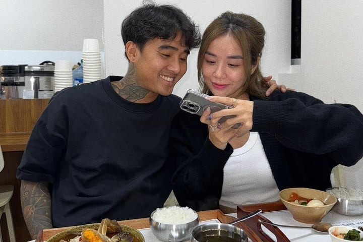 Đạt G cầu hôn Bảo Ngọc