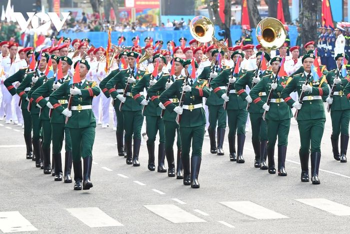 Những hình ảnh ấn tượng trong buổi tổng duyệt diễu binh, diễu hành ở TP.HCM