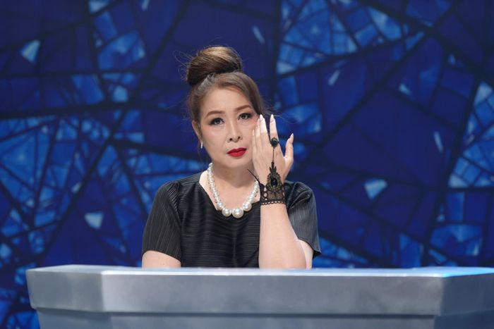 Hồng Vân nhiều lần muốn đóng cửa sân khấu