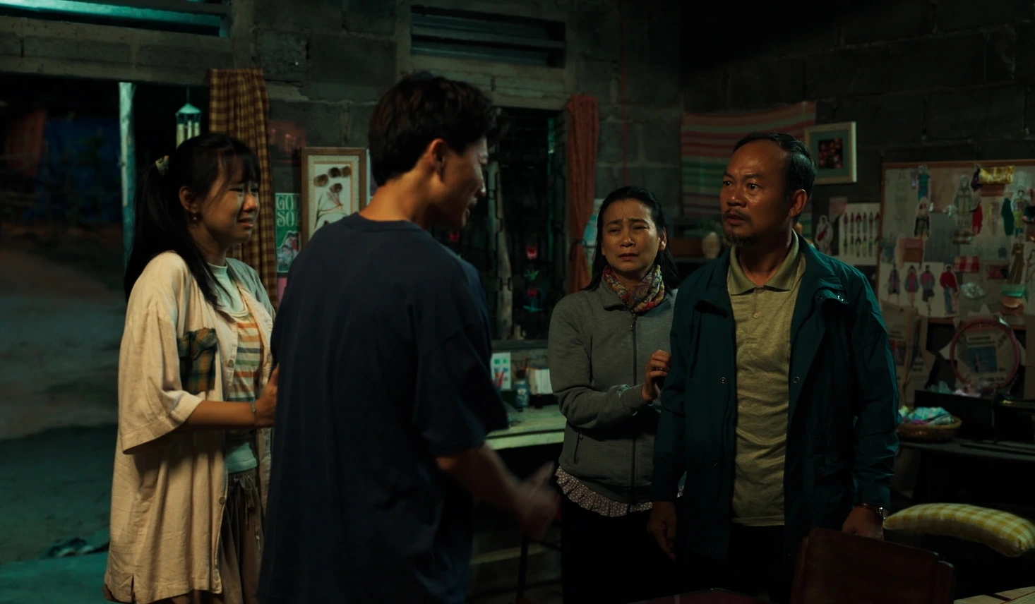 ‘Lật mặt 8’ của Lý Hải: Kịch bản cũ kỹ, khiên cưỡng