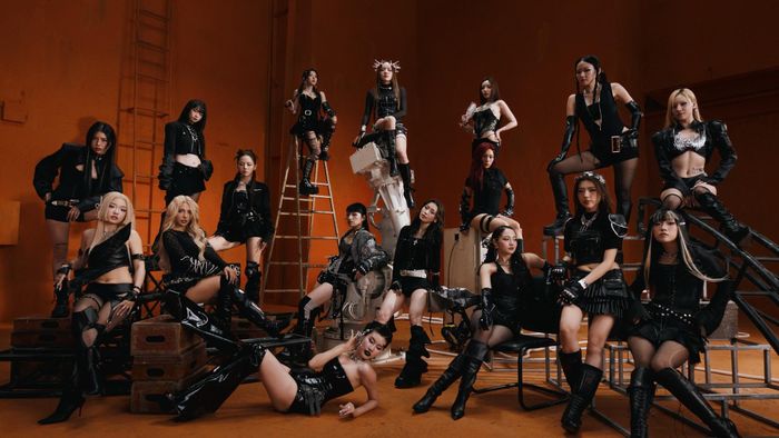 Ca khúc chủ đề Em Xinh ‘Say Hi’ đầu tư hơn hẳn Anh Trai nhưng vẫn gây tranh cãi