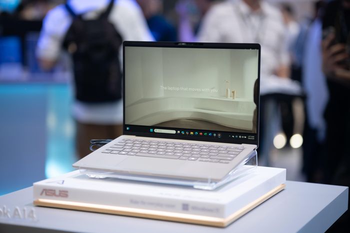 Đại diện laptop Windows tiếp theo để đối đầu MacBook Air