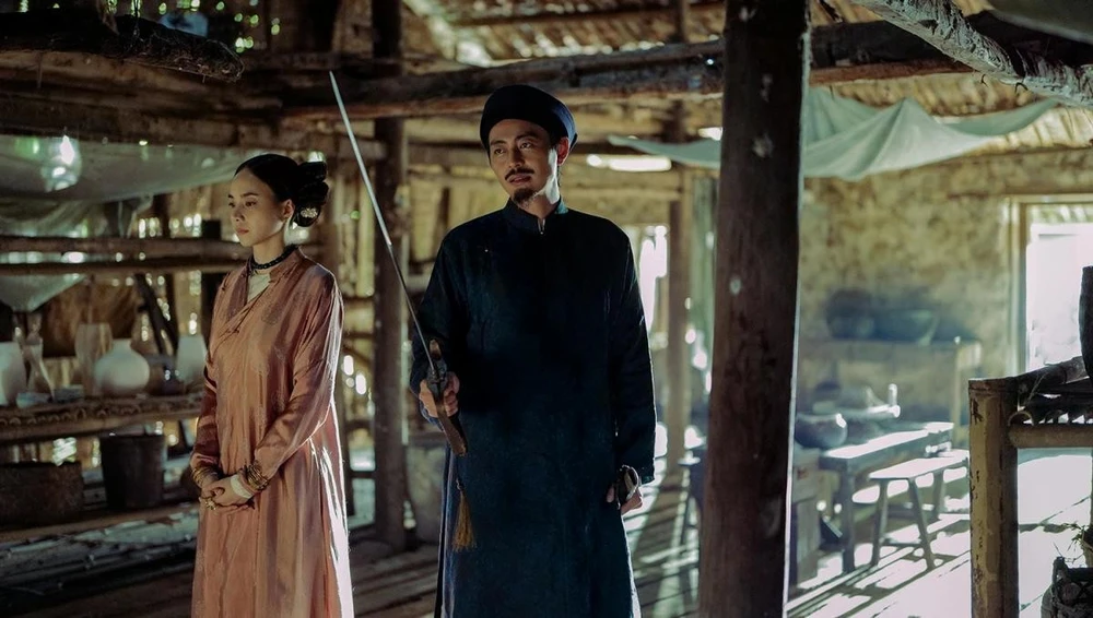 Victor Vũ ngược dòng thắng Lý Hải