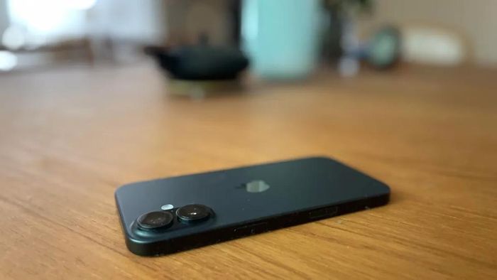 Ngừng để ngửa điện thoại