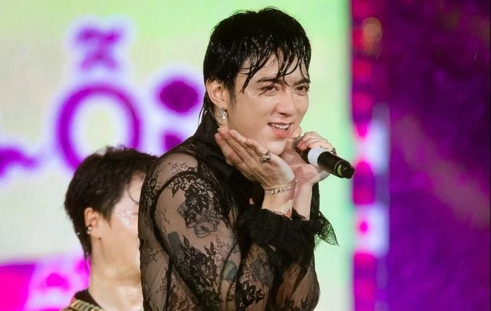 Manwah xin lỗi vì mở ‘Trình’ đón khách ‘Anh trai vượt ngàn chông gai’