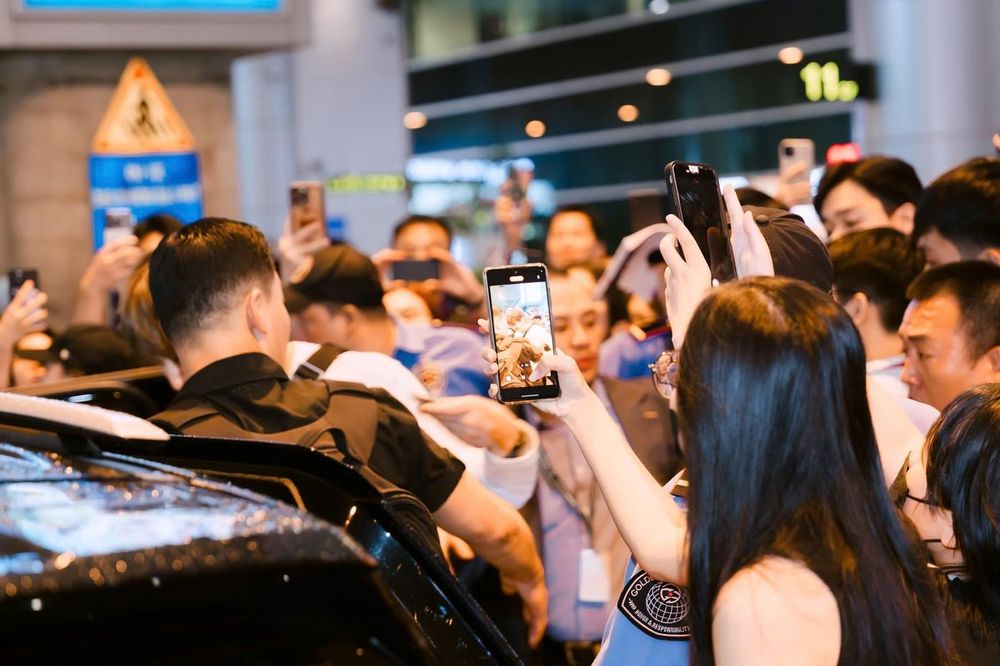 &#8216;Mỹ nam không tuổi&#8217; tới Việt Nam gây sốt
