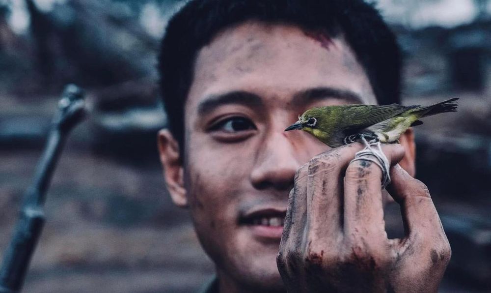 Phim ‘Mưa đỏ’ gây sốt trong ngày đầu ra rạp