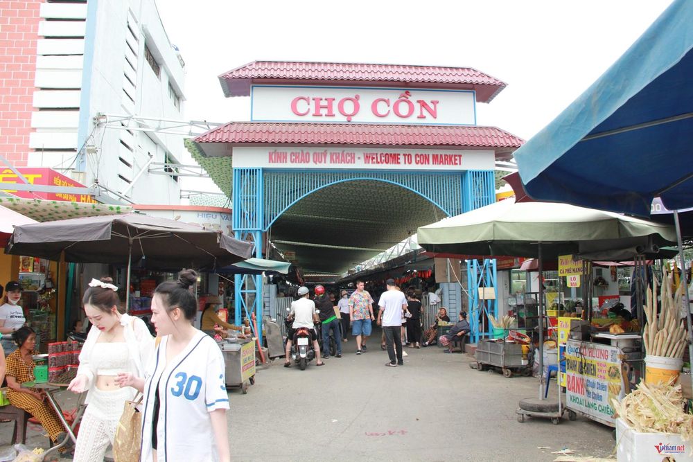 Ghé khu chợ lớn bậc nhất Đà Nẵng, khách ăn &#8216;no căng&#8217; hết hơn 100.000 đồng