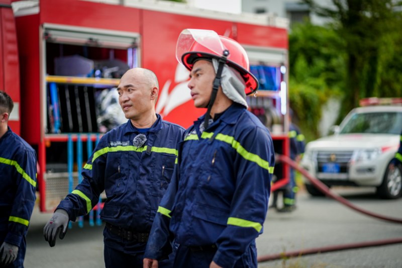 <strong>Tiến Luật, Lê Dương Bảo Lâm bị chỉ huy nhắc nhở vì “tiểu phẩm” quá nhiều</strong>
