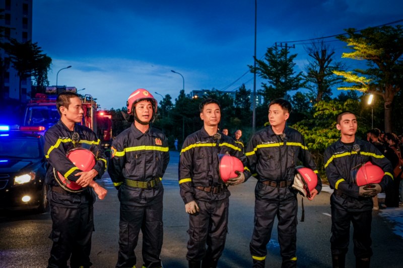 <strong>Tiến Luật, Lê Dương Bảo Lâm bị chỉ huy nhắc nhở vì “tiểu phẩm” quá nhiều</strong>